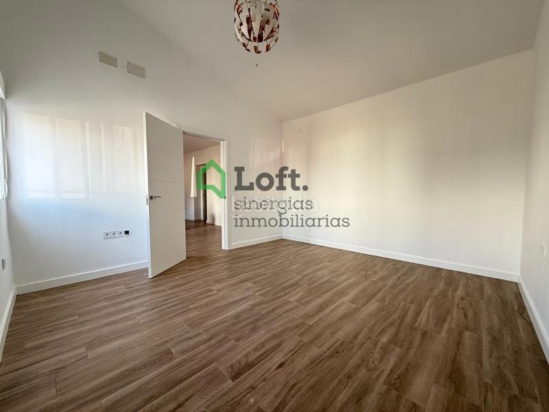 Foto 21541153-78e8-4f3d-a730-16f648bb49bb. Haus mit parking in pedanías de Badajoz Badajoz