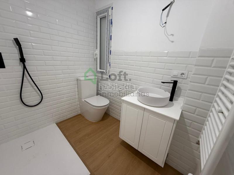 Foto deee1c28-9b50-46f1-a18c-1f7617293624. Piso espectacular piso a estrenar en plaza minayo centro en Badajoz