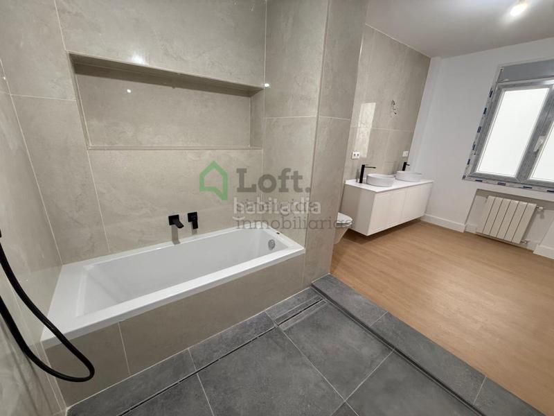 Foto dc936d61-02cb-46c1-8c89-e38d5f874b54. Appartamento con riscaldamento parcheggio in Casco Antiguo Badajoz