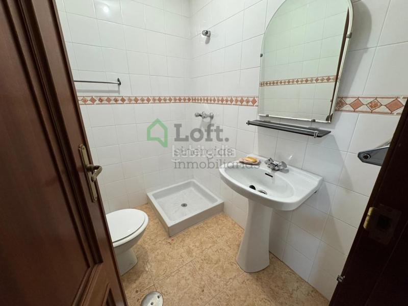 Foto c07eb9cf-9074-473b-9458-25ced6623f82. Appartement avec chauffage dans Casco Antiguo Badajoz