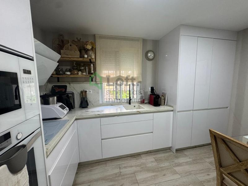 Foto baea4f7d-6f89-433a-a0ee-75a52630a636. Flat in Santa Marina Badajoz