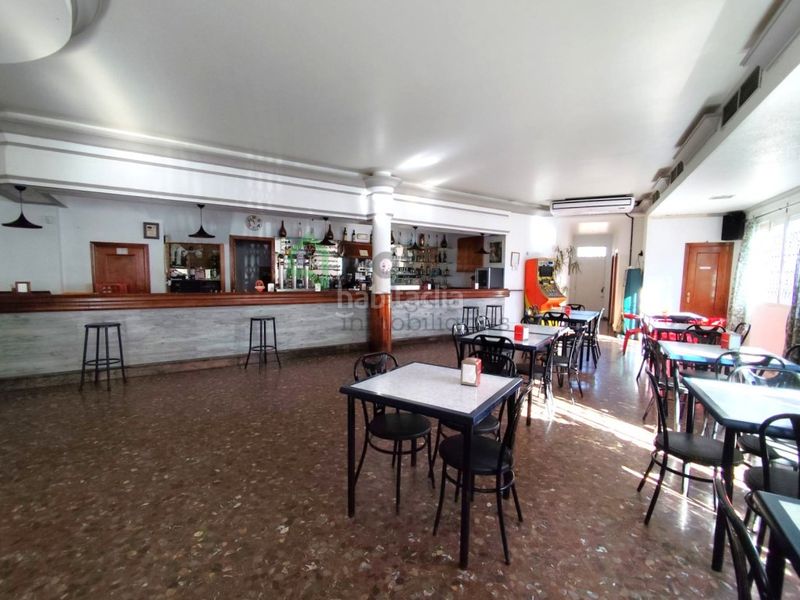 Foto ca6f957d-17eb-4e9d-b4d8-5a7a4b5a8cb2. Local comercial a Barcarrota