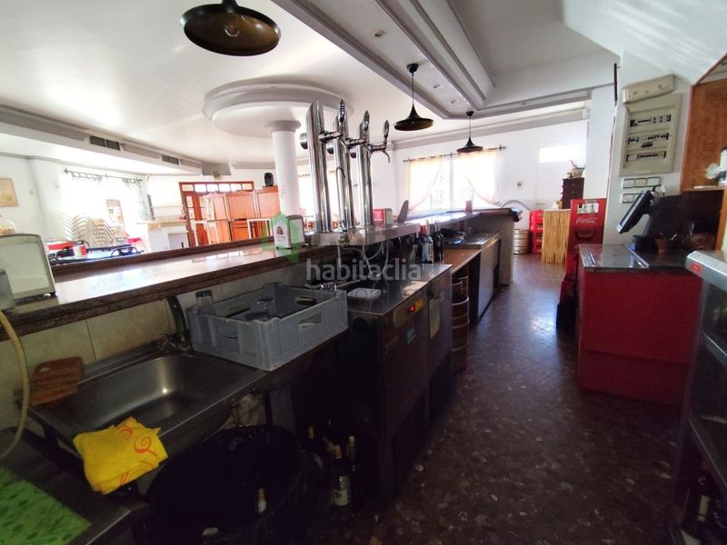 Foto eed926d3-74c2-48f5-954b-260865f2523d. Local comercial a Barcarrota