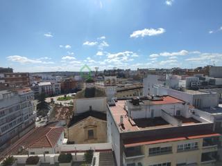 Piso en Casco Antiguo. Oportunidad!!! gran piso señorial con terraza en el centro