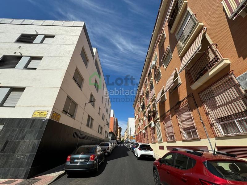 Foto 1affa520-b531-42ee-a914-bb72fb7e33e5. Àtic amb calefacció aparcament a Pardaleras Badajoz