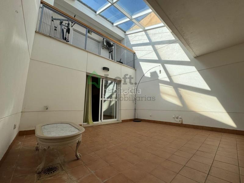 Foto 25e904e7-2443-4e27-a47c-9ecb57a586b0. Àtic amb calefacció aparcament a Pardaleras Badajoz