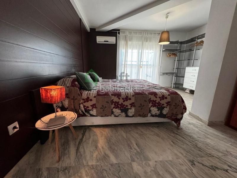 Foto 2ce0b9c8-0f4d-4bff-9330-c1f6c60c3e82. Àtic amb calefacció aparcament a Pardaleras Badajoz