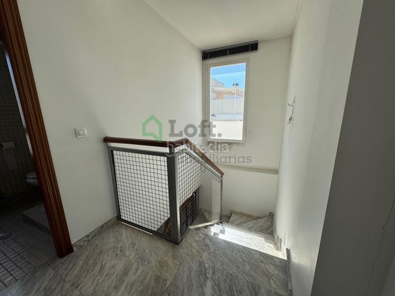 Foto 3a42de41-98d0-49d1-9bb5-24b5fa041c48. Àtic amb calefacció aparcament a Pardaleras Badajoz