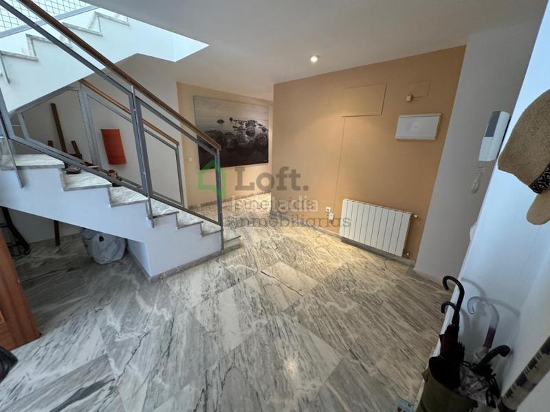 Foto 8d007c63-27bc-4461-ba92-a28f73b29768. Àtic amb calefacció aparcament a Pardaleras Badajoz