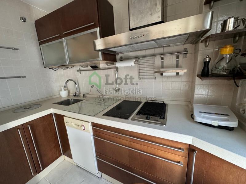 Foto c244385c-37ba-4cae-bfee-849aff20daab. Àtic amb calefacció aparcament a Pardaleras Badajoz