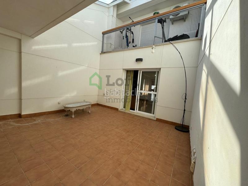 Foto f6e1c6b2-2b11-4e16-9166-9ef6e0e972fa. Àtic amb calefacció aparcament a Pardaleras Badajoz