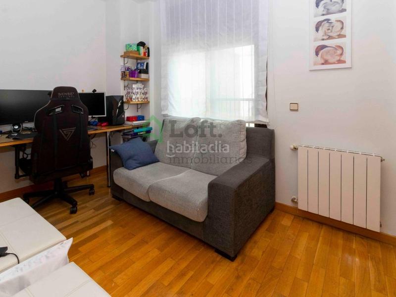 Foto 36fff0ba-7ff2-439c-b2ce-3d33c9d4072e. Piso  con garaje y trastero en el Casco Antiguo en Badajoz