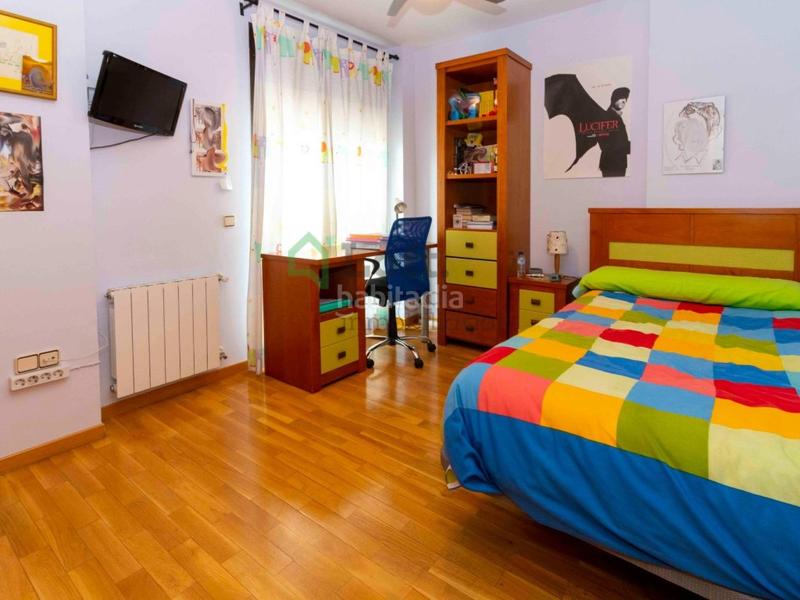 Foto a378722d-5e1d-4ab1-bc6d-7b51c4ab1965. Piso  con garaje y trastero en el Casco Antiguo en Badajoz