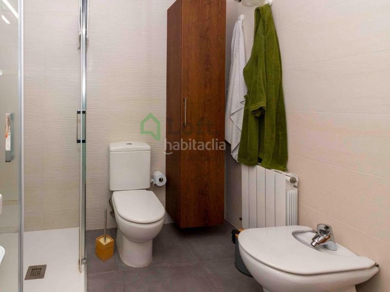 Foto b811cdf4-90d6-48d2-bfd3-8e7aa0edd8eb. Piso  con garaje y trastero en el Casco Antiguo en Badajoz