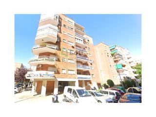 Alquiler Piso en Santa Marina. Piso de 4 dormitorios para estudiantes o trabajadores en zona ce