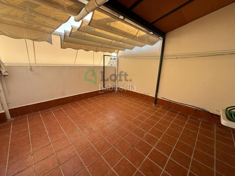 Foto fe3773d1-b9ff-4d97-87b8-ab94cee0ae11. Alquiler dúplex estupendo dúplex amueblado en Pardaleras en Badajoz