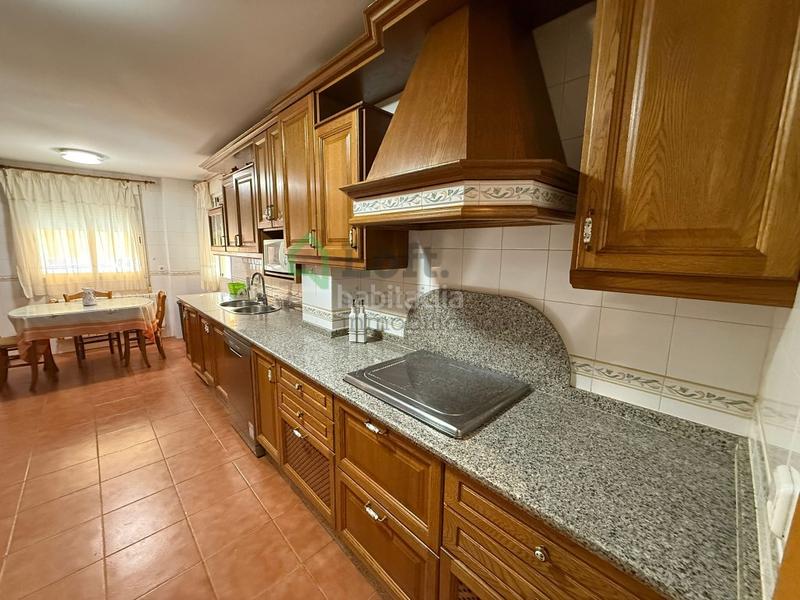 Foto 18cab37b-14e4-465b-a691-473706d225bb. Location duplex avec parking dans Pardaleras Badajoz