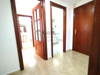 Apartament a Casco Antiguo. Apartamento con balcón en zona centro con garaje y trastero