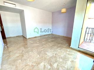 Apartament a Casco Antiguo. Apartamento con balcón en zona centro con garaje y trastero