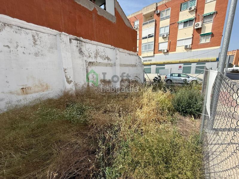 Foto 9f105714-4389-4ab8-adfd-230b0825fd3e. Terreny residencial a Maria Auxiliadora - Barriada de Llera Badajoz