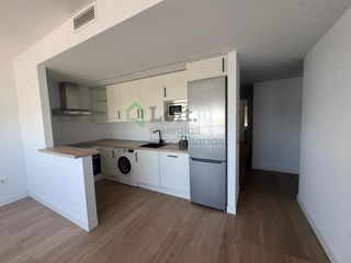 Rent Apartment in Pardaleras. Apartamento reformado a estrenar en el centro!
