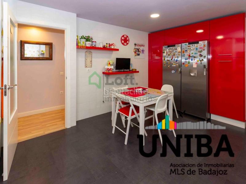 Foto 4c158af5-b131-44ad-a485-a41cf14e53a1. Appartamento con riscaldamento parcheggio in Avenida Elvas Badajoz