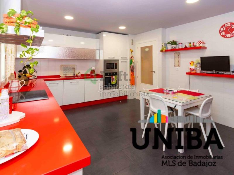 Foto 63ac281f-e83d-4656-9beb-21f4f11f052a. Appartamento con riscaldamento parcheggio in Avenida Elvas Badajoz