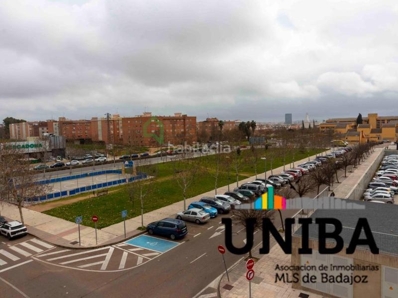 Foto 76bfce7d-03ef-4933-9a39-f613b04376f5. Appartamento con riscaldamento parcheggio in Avenida Elvas Badajoz