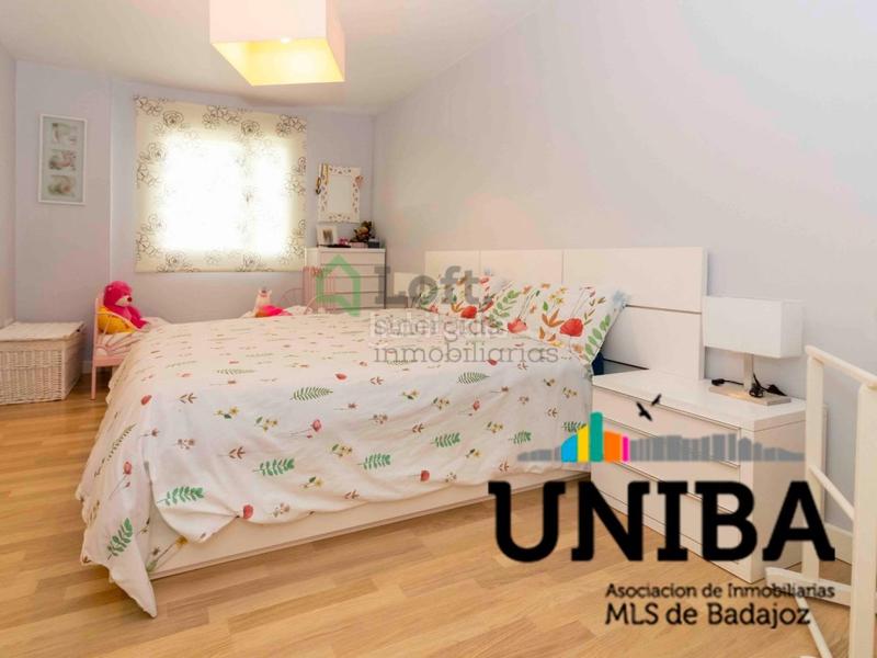 Foto b4fb080f-23cb-4124-b565-828f95ed6442. Appartamento con riscaldamento parcheggio in Avenida Elvas Badajoz