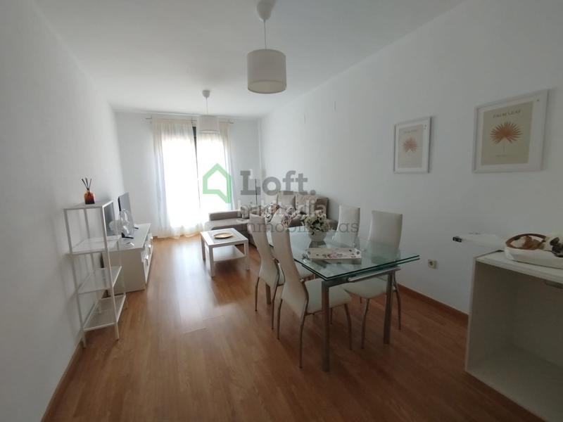 Foto 1d85fdce-4189-4fc8-96ad-279691e092a0. Apartament amb calefacció aparcament a La Estación Badajoz