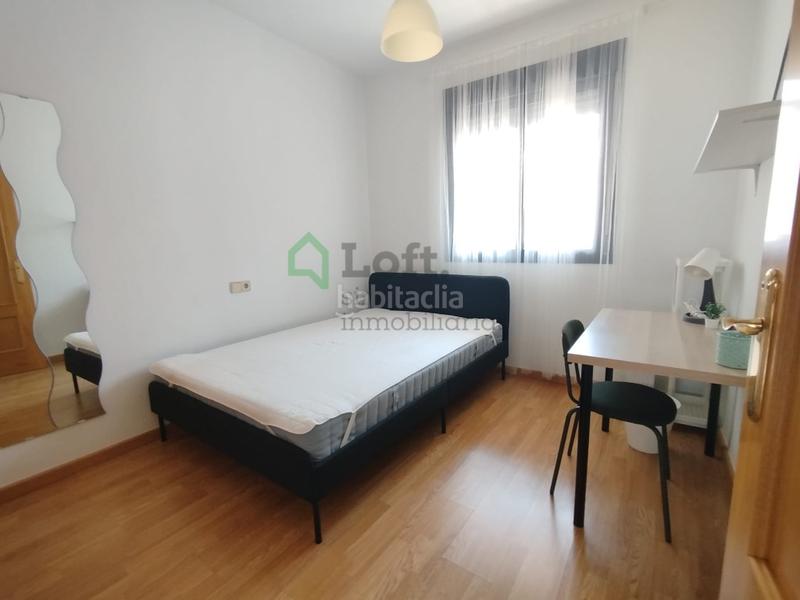 Foto e7e7d50c-8f0a-43db-a95a-3cf852d82dcb. Apartament amb calefacció aparcament a La Estación Badajoz