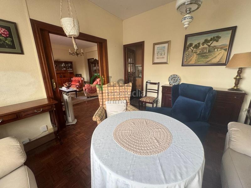 Foto b8dd7208-ef43-4783-b83e-19c48c9c9009. Piso oportunidad amplio piso en zona corte inglés en Badajoz