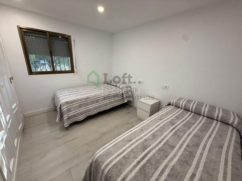 Foto c239b55c-05bf-4fb1-9dfb-6b8935f7f26b. Chalet avec piscine dans La Barrosa Chiclana de la Frontera