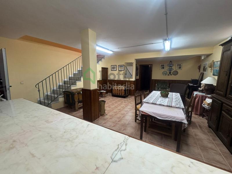 Foto 14004258-8fb0-413d-9754-13f38bcf87d0. Chalet gran chalet en los montitos en Carretera de Sevilla - Los Montitos Badajoz