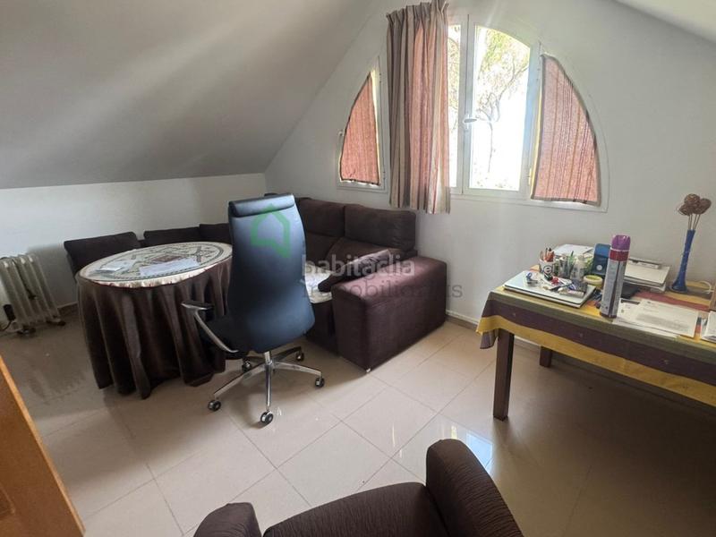 Foto 3e40fc9f-bc0b-44fc-a7b0-8fde178df891. Chalet gran chalet en los montitos en Carretera de Sevilla - Los Montitos Badajoz