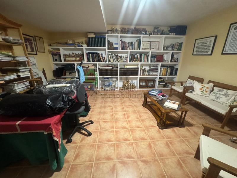 Foto 785abfa1-99cf-4503-8bde-693c0f976bb2. Chalet gran chalet en los montitos en Carretera de Sevilla - Los Montitos Badajoz