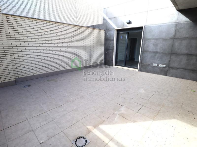 Foto a4bb4e48-0bec-40b6-b44f-9f89e8ffe514. Alquiler piso vivienda tipo atico con amplia terraza a estrenar en ronda norte san roque en Badajoz