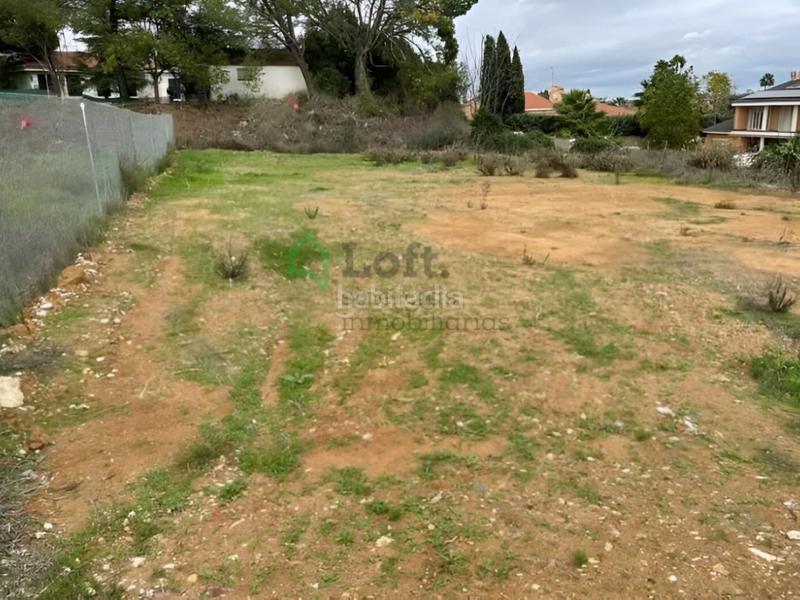Foto d258285f-e69f-4064-a650-5c4a5c7792e2. Terrain résidentiel dans Las Vaguadas Badajoz