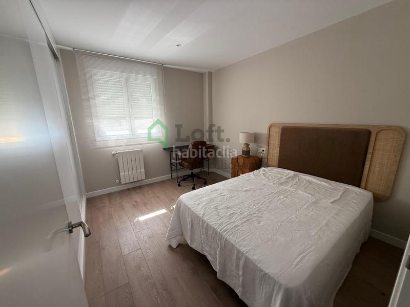 Foto 88c4e2ba-1415-4ee5-b55b-7ad2d48c24c0. Alquiler ático fabuloso ático a estrenar con piscina, terraza y garaje en Avenida Elvas en Badajoz