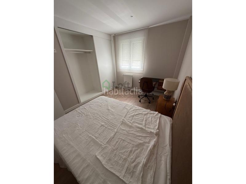 Foto 8f442ae8-98c6-4d1a-af00-e20f9aa56598. Alquiler ático fabuloso ático a estrenar con piscina, terraza y garaje en Avenida Elvas en Badajoz