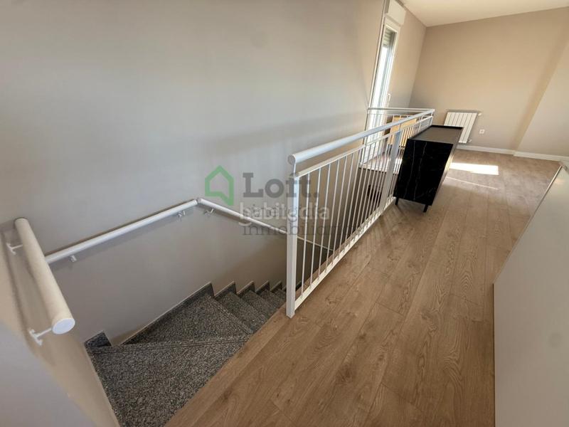 Foto 705f6408-8a59-4951-b236-74f6df8553d3. Rent penthouse with heating parking pool in Avenida Elvas Badajoz