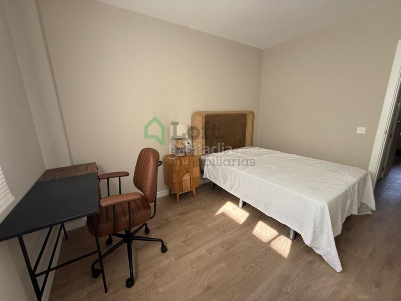 Foto 778b17ef-ce90-4f35-9cf8-e4483c1343b9. Rent penthouse with heating parking pool in Avenida Elvas Badajoz