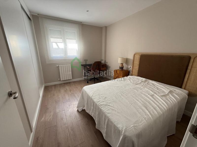 Foto b1dac902-187e-4ffd-bc74-010742eb4f12. Rent penthouse with heating parking pool in Avenida Elvas Badajoz