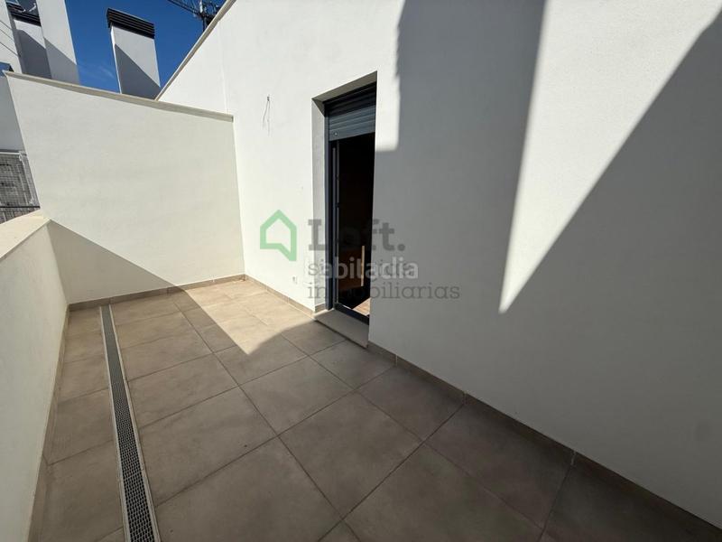 Foto c69d4e95-79d5-41d9-8c2d-60cd761b8c41. Rent penthouse with heating parking pool in Avenida Elvas Badajoz