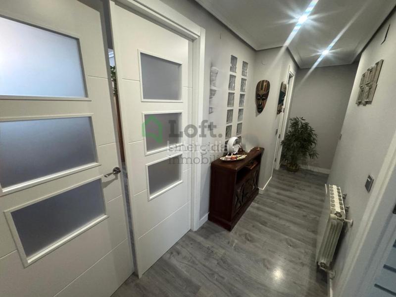 Foto c563503c-9b94-43b1-9b47-1f4ef133c599. Flat in Pardaleras Badajoz