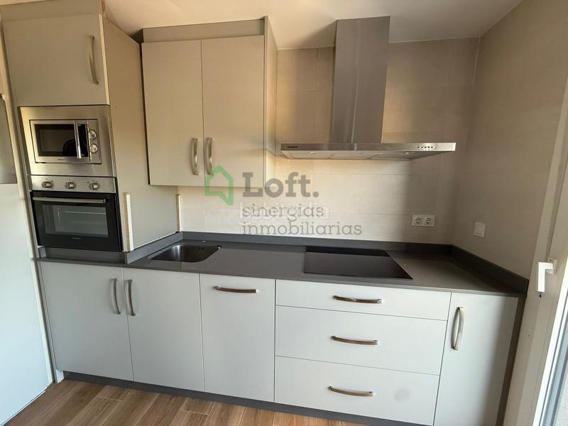 Foto 6734aa09-c9aa-4ef2-8c42-b2070f1e87cd. Alquiler apartamento  a estrenar con piscina, garaje y trastero en Badajoz