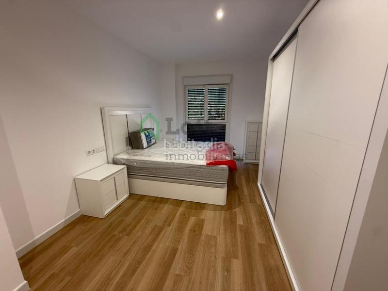 Foto c517ee8d-0a8d-4a27-b701-0331bbfaf2e7. Lloguer apartament amb calefacció aparcament piscina a Badajoz