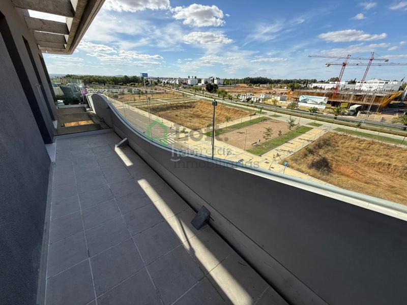 Foto e15dcee5-12ed-4089-8ba3-97ee584629d8. Lloguer apartament amb calefacció aparcament piscina a Badajoz