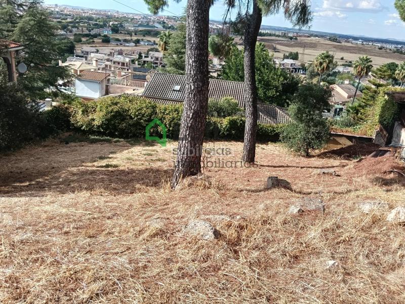 Foto a9a95c65-69df-4798-aff9-9be0f88155aa. Wohngrundstück in Carretera de Sevilla - Los Montitos Badajoz