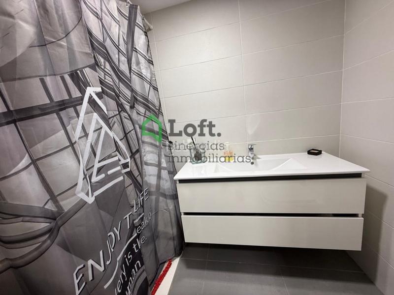 Foto 4b7f6f94-305a-4662-a2ec-1ada10daf044. Apartament amb aparcament a Avenida Elvas Badajoz